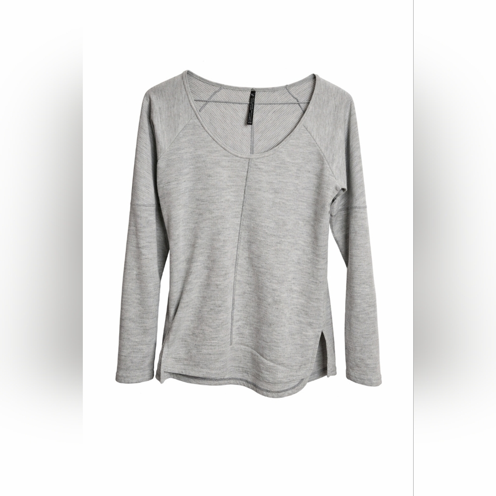 KÜHL Gray Long Sleeve Performance Top XS